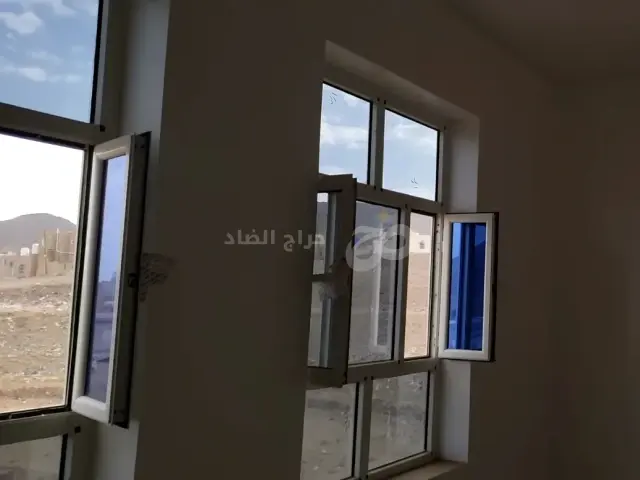 صورة مصغرة 3 من 6 — صنعاء حزيز